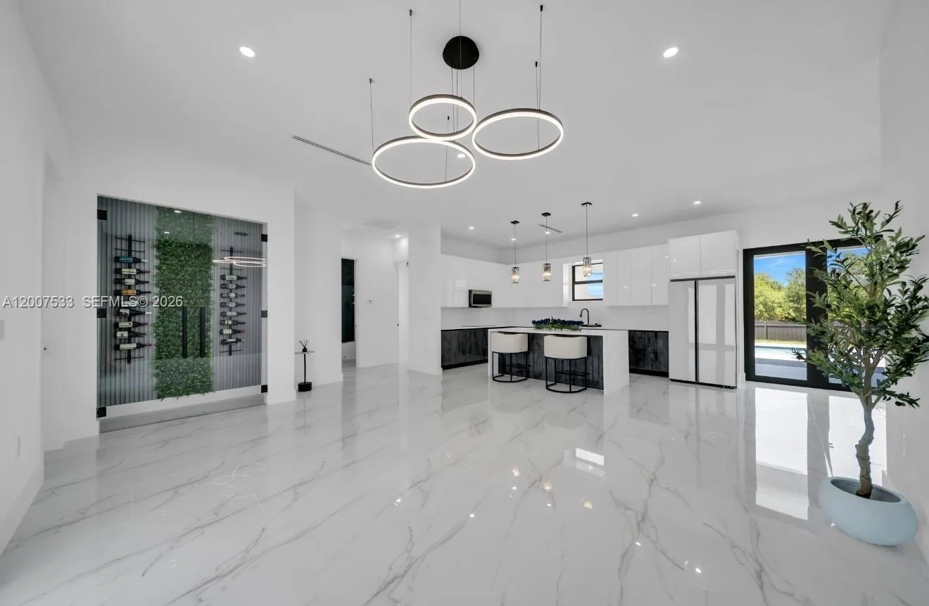 3010 13TH ST SW, Lehigh Acres FL 33976