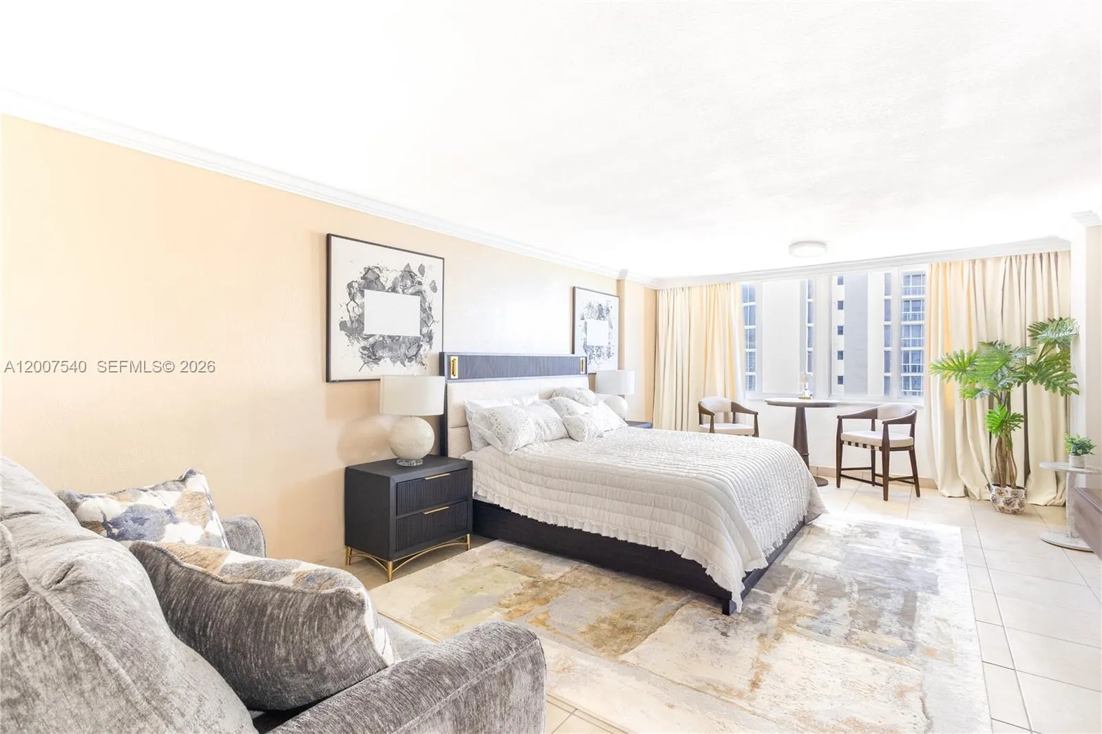 19201 Collins Ave # 1123, Sunny Isles Beach FL 33160