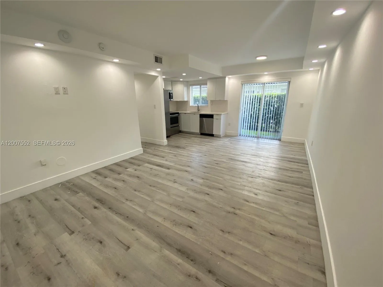 1328 NW 4th St # G, Miami FL 33125