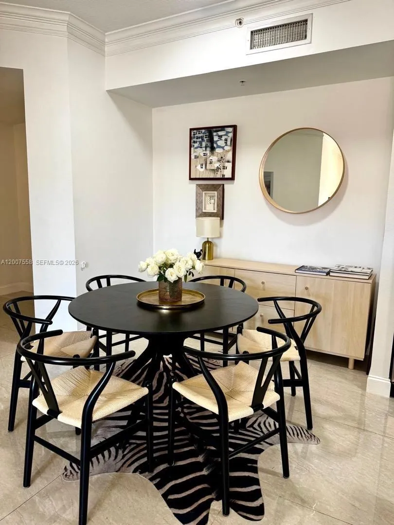 3001 NE 185th St # 225, Aventura FL 33180