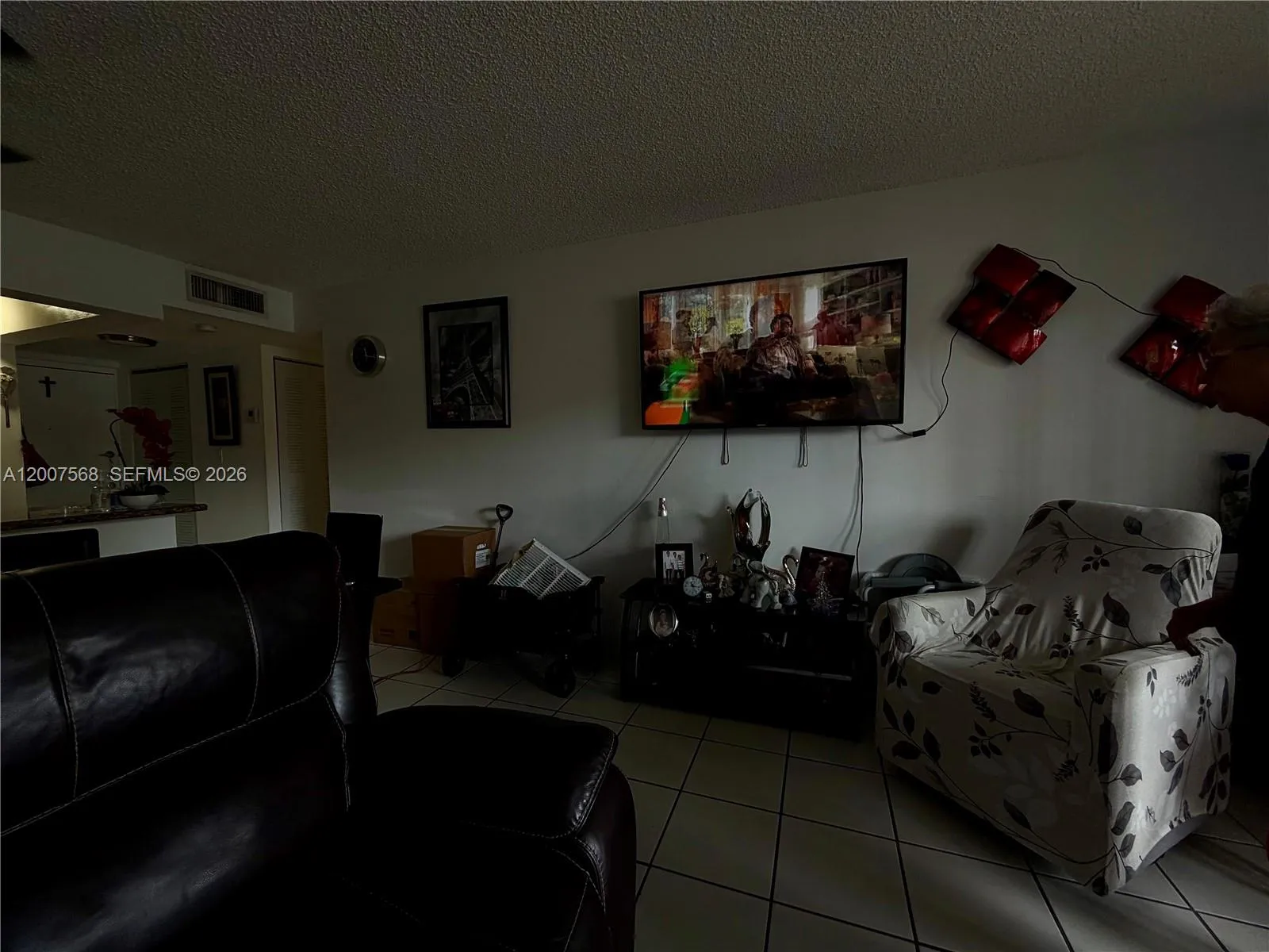 5201 NW 7th St # 104, Miami FL 33126