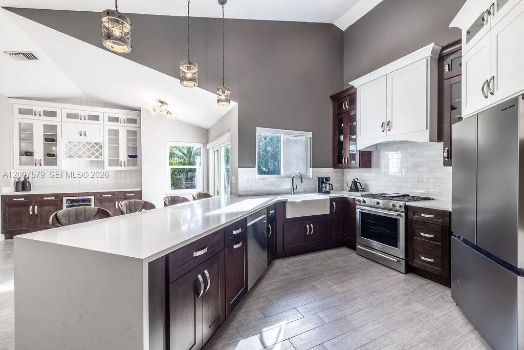 9330 Seagrape Dr, Vero Beach FL 32963