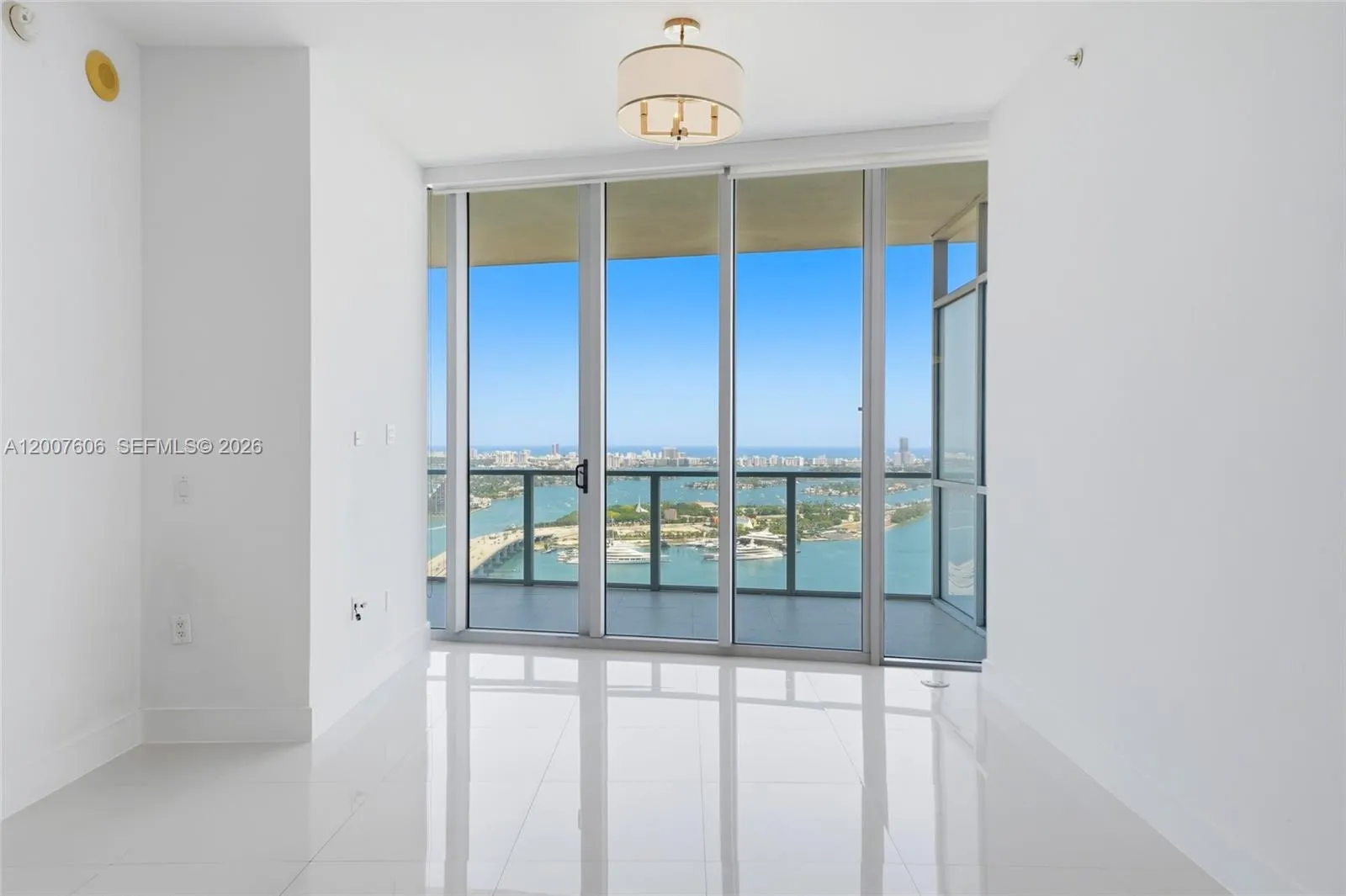 1100 Biscayne Blvd # 4402, Miami FL 33132