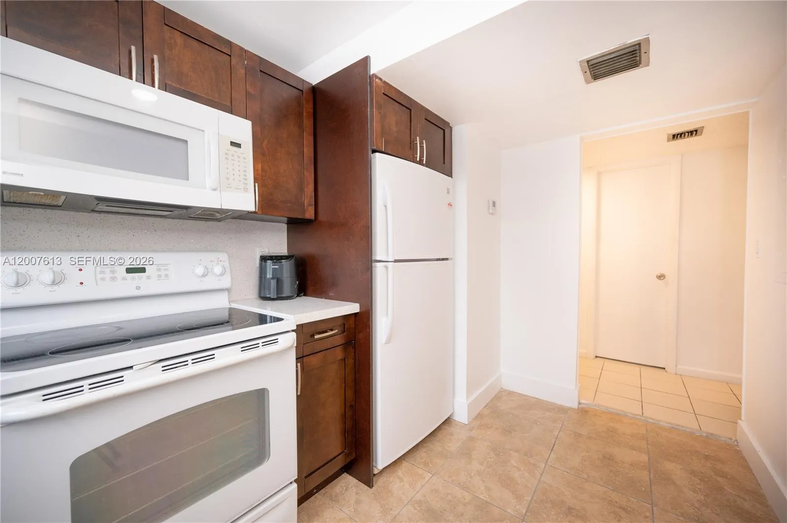 500 NE 26th St # 2C, Miami FL 33137