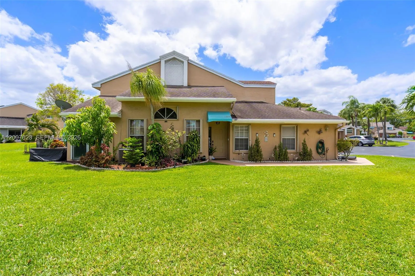 7059 Woodmont Way, Tamarac FL 33321
