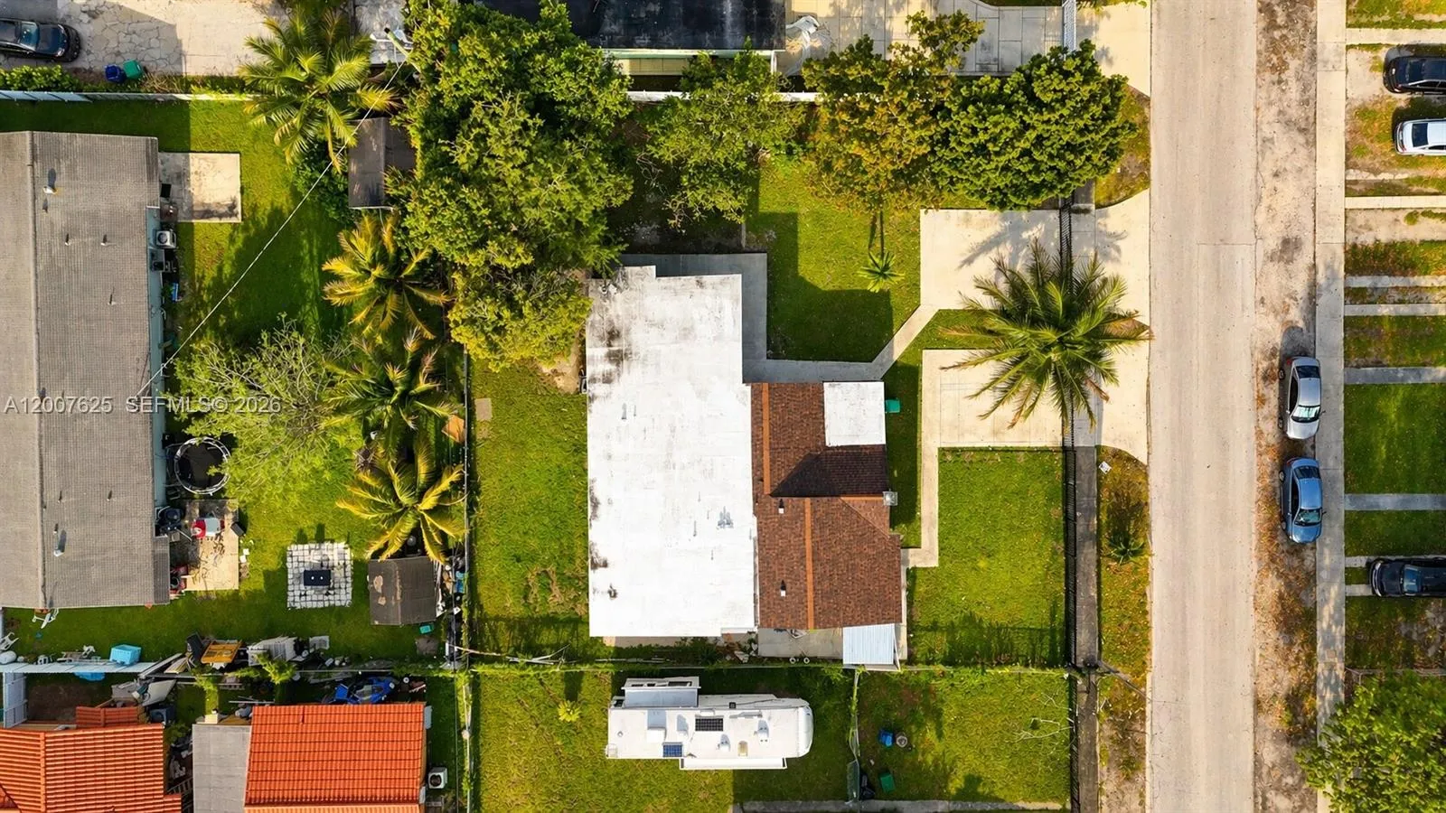 1124 NW 100th Ter # 2, Miami FL 33150