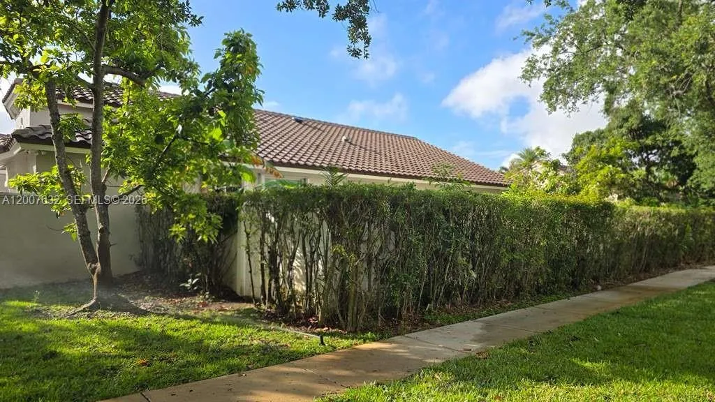 18920 SW 29th St, Miramar FL 33029