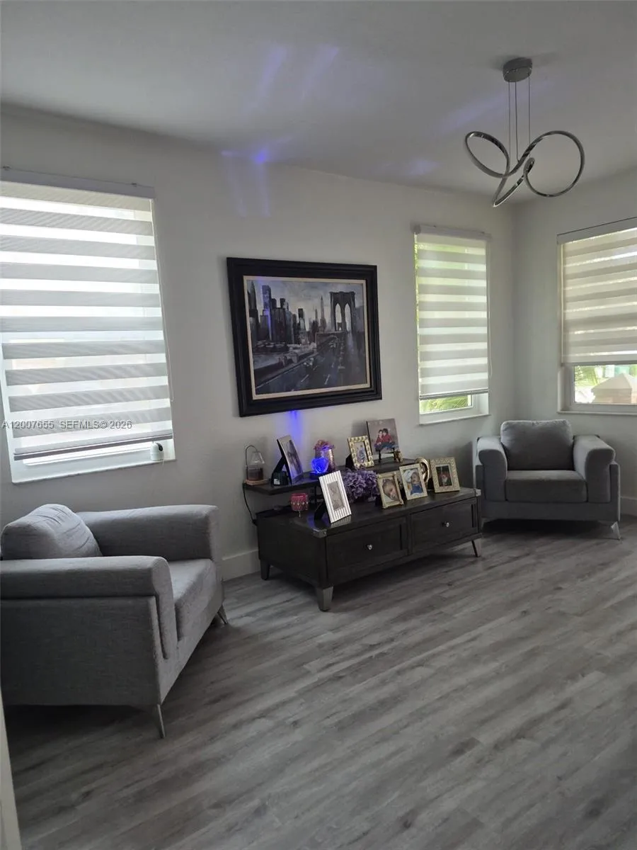 12423 SW 123rd Ter, Miami FL 33186