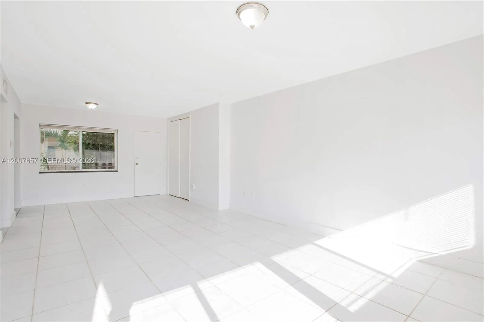 10001 W Bay Harbor Dr # 208, Bay Harbor Islands FL 33154