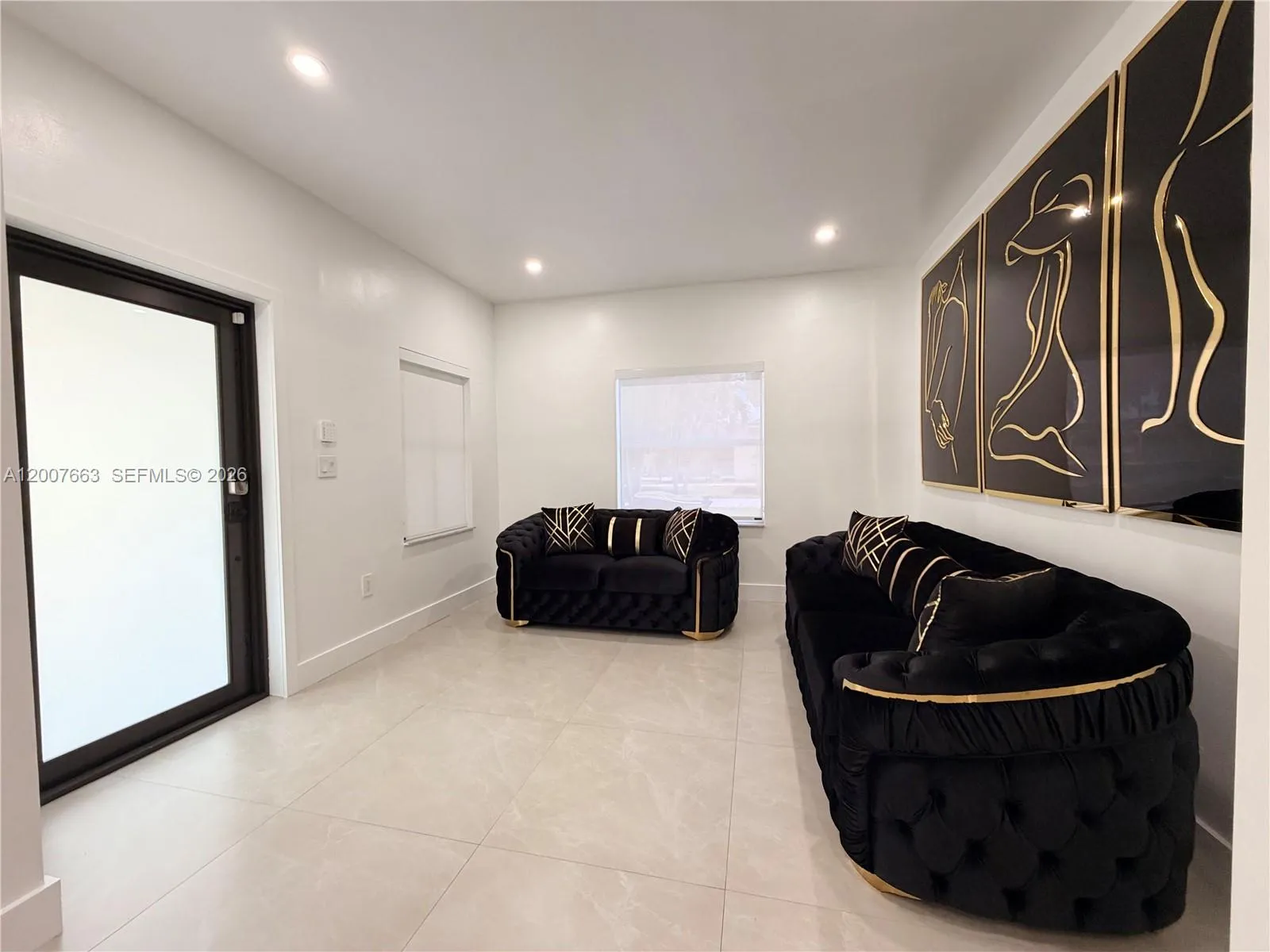 86 NW 4th St, Homestead FL 33030