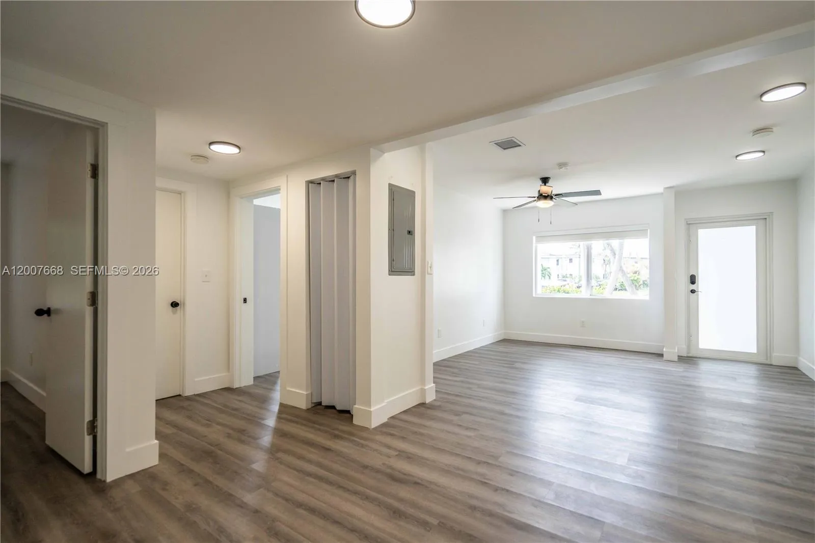 725 81st St # 2, Miami Beach FL 33141