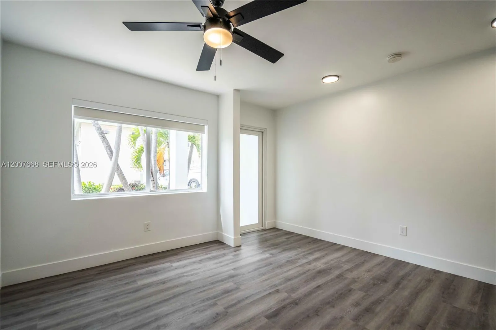 725 81st St # 2, Miami Beach FL 33141