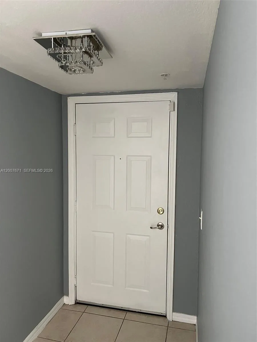 13780 NE 3rd Ct # 207, North Miami FL 33161