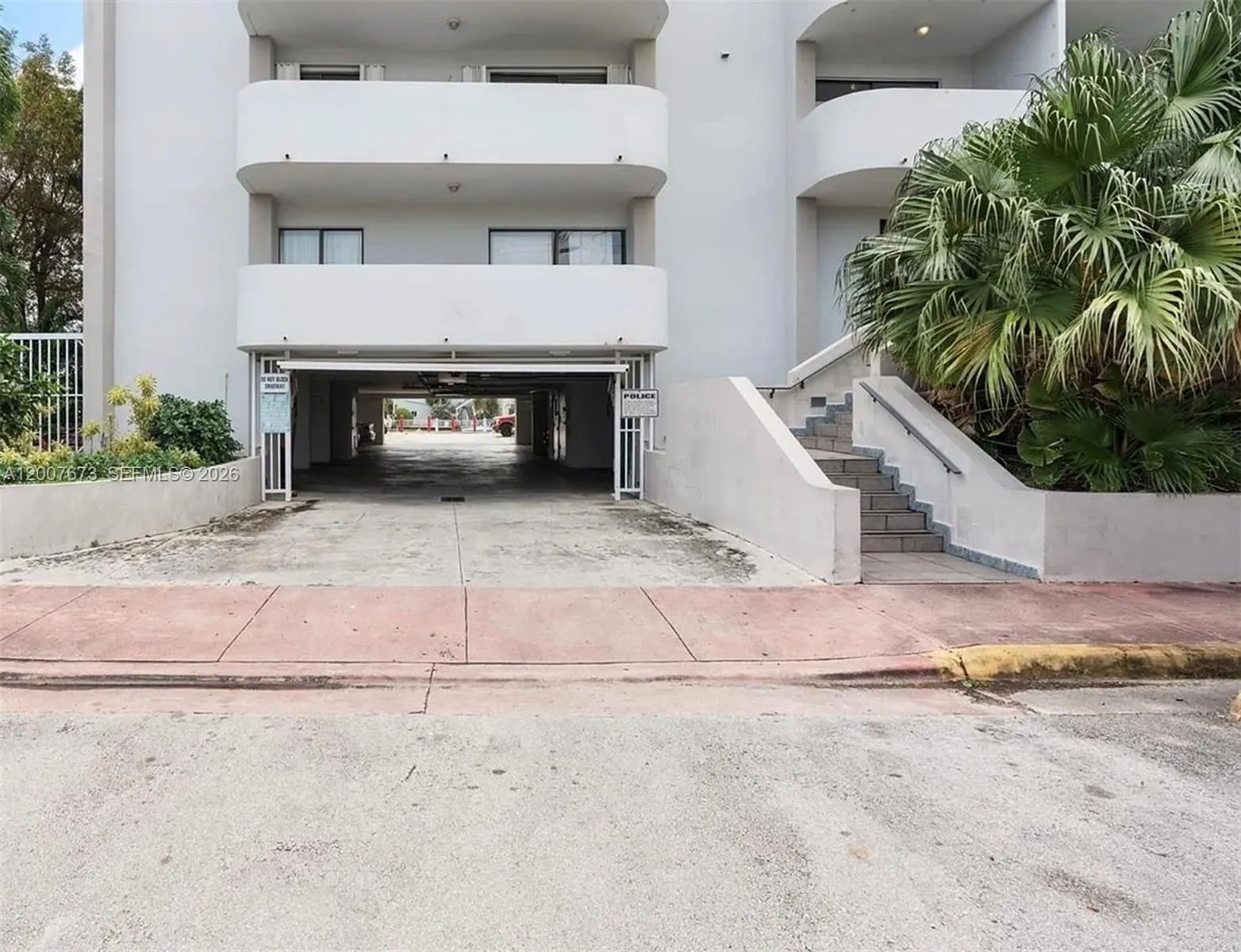 110 S Shore Dr # 5B, Miami Beach FL 33141