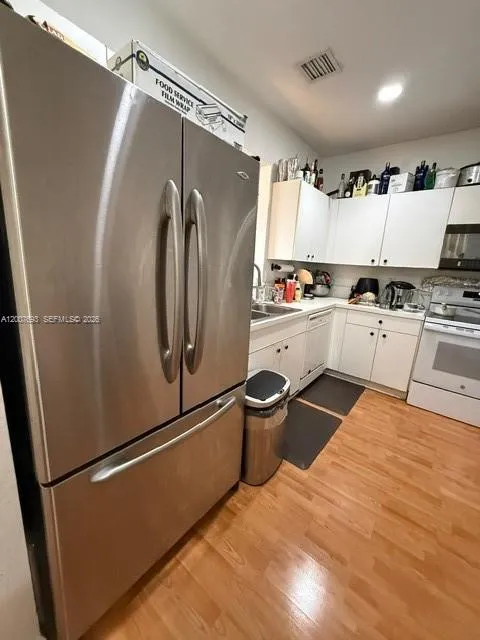 5424 NW 90th Ave, Sunrise FL 33351