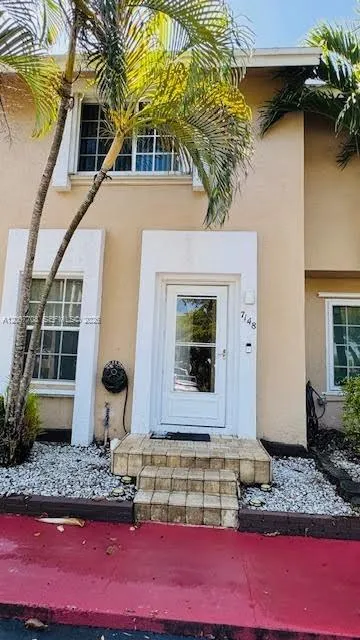 7148 Woodmont Ave, Tamarac FL 33321