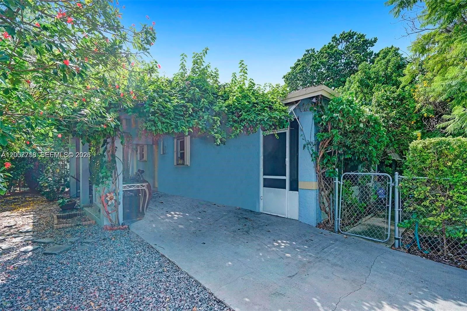 621 S 24th Ave, Hollywood FL 33020