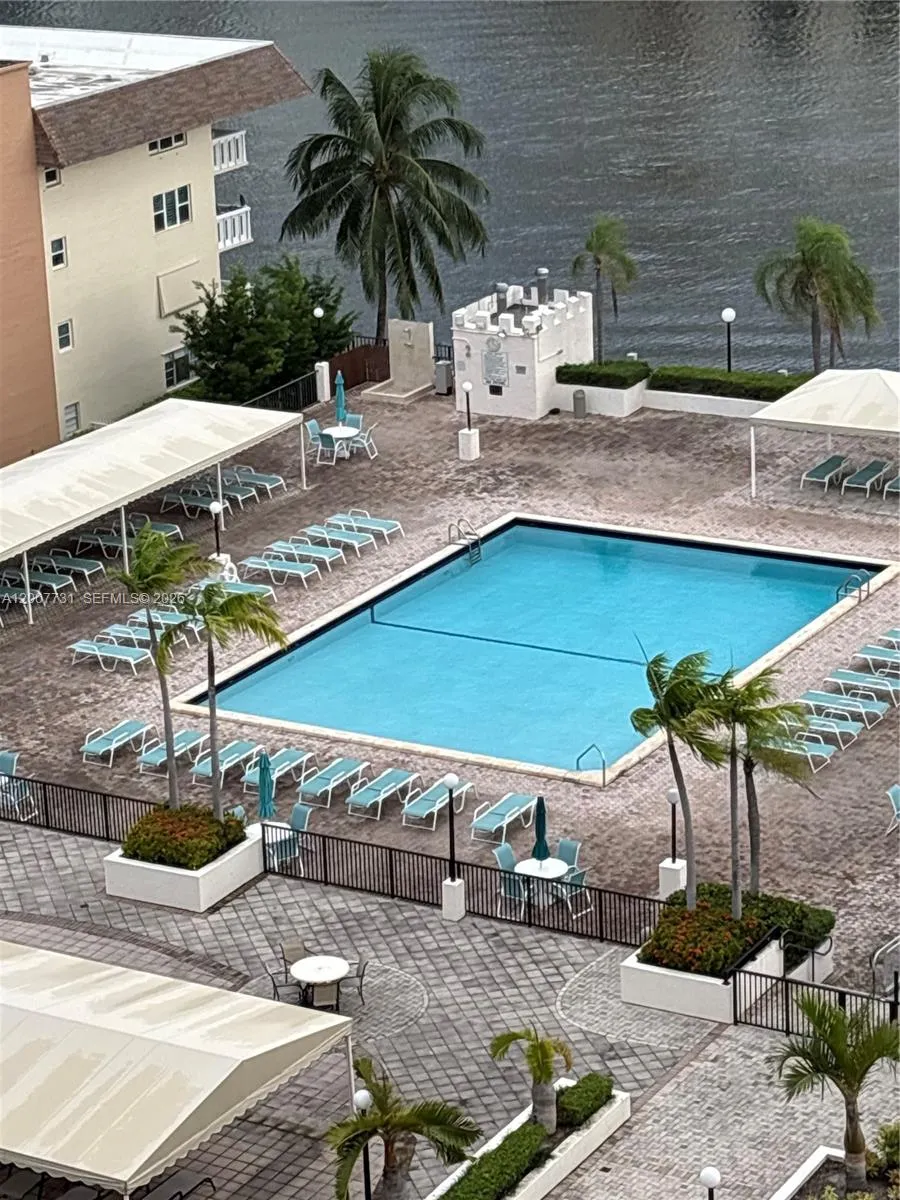 1865 S Ocean Dr # 4L, Hallandale Beach FL 33009