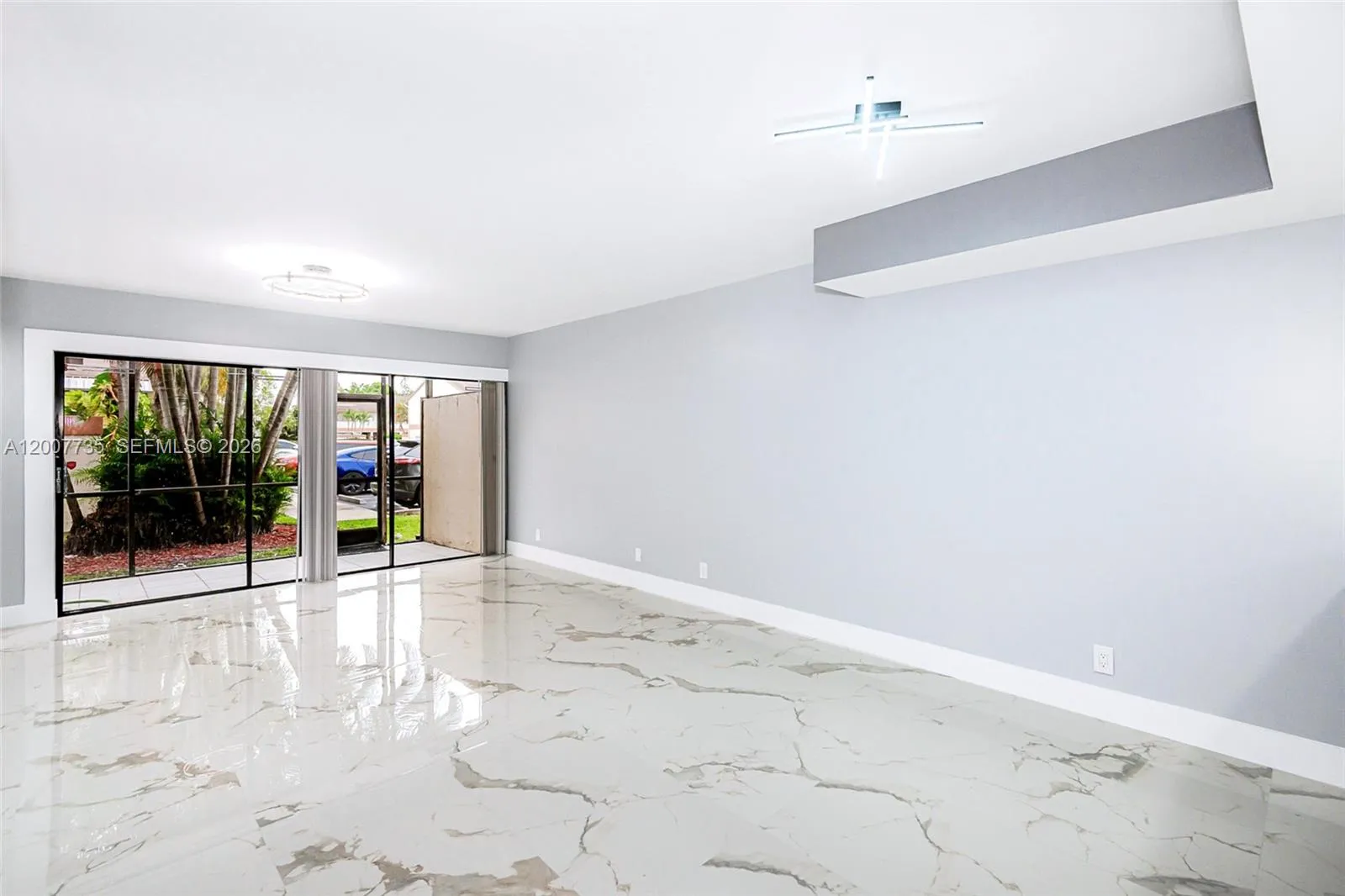 7111 SW 42nd Pl, Davie FL 33314