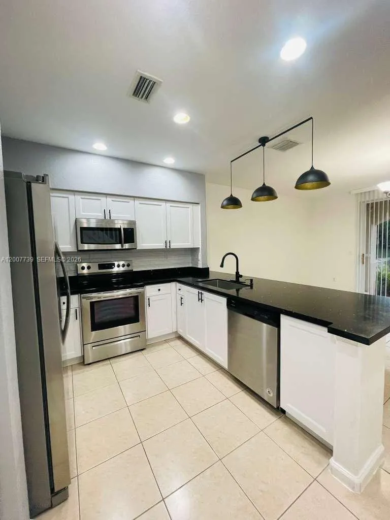 8344 SW 27 # 107, Miramar FL 33025