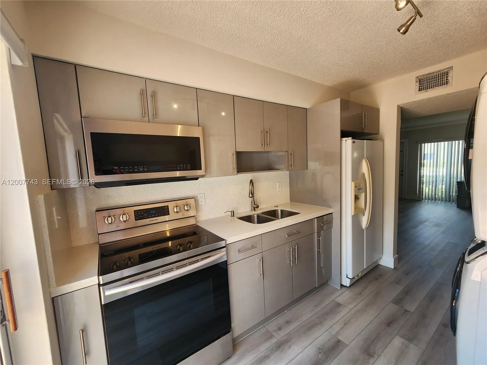 15250 SW 80th St # 4, Miami FL 33193