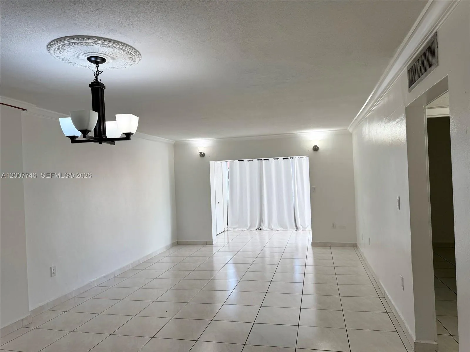 1850 W 56th St # 2404, Hialeah FL 33012