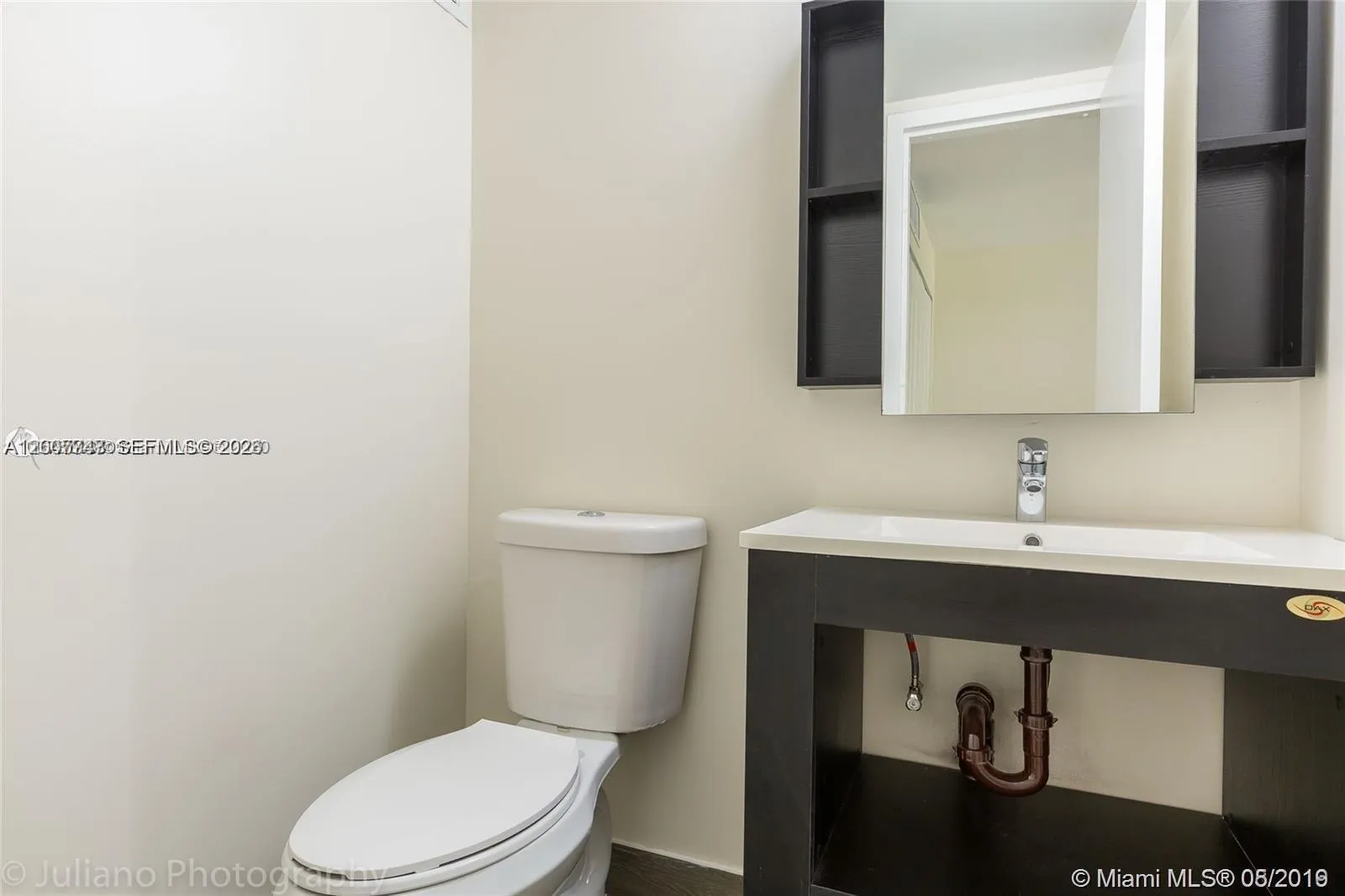 16919 N Bay Rd # 218, Sunny Isles Beach FL 33160