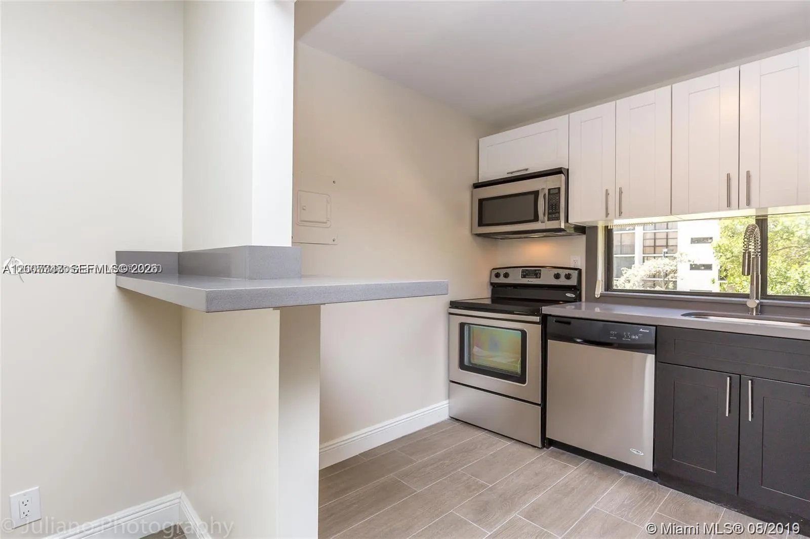 16919 N Bay Rd # 218, Sunny Isles Beach FL 33160