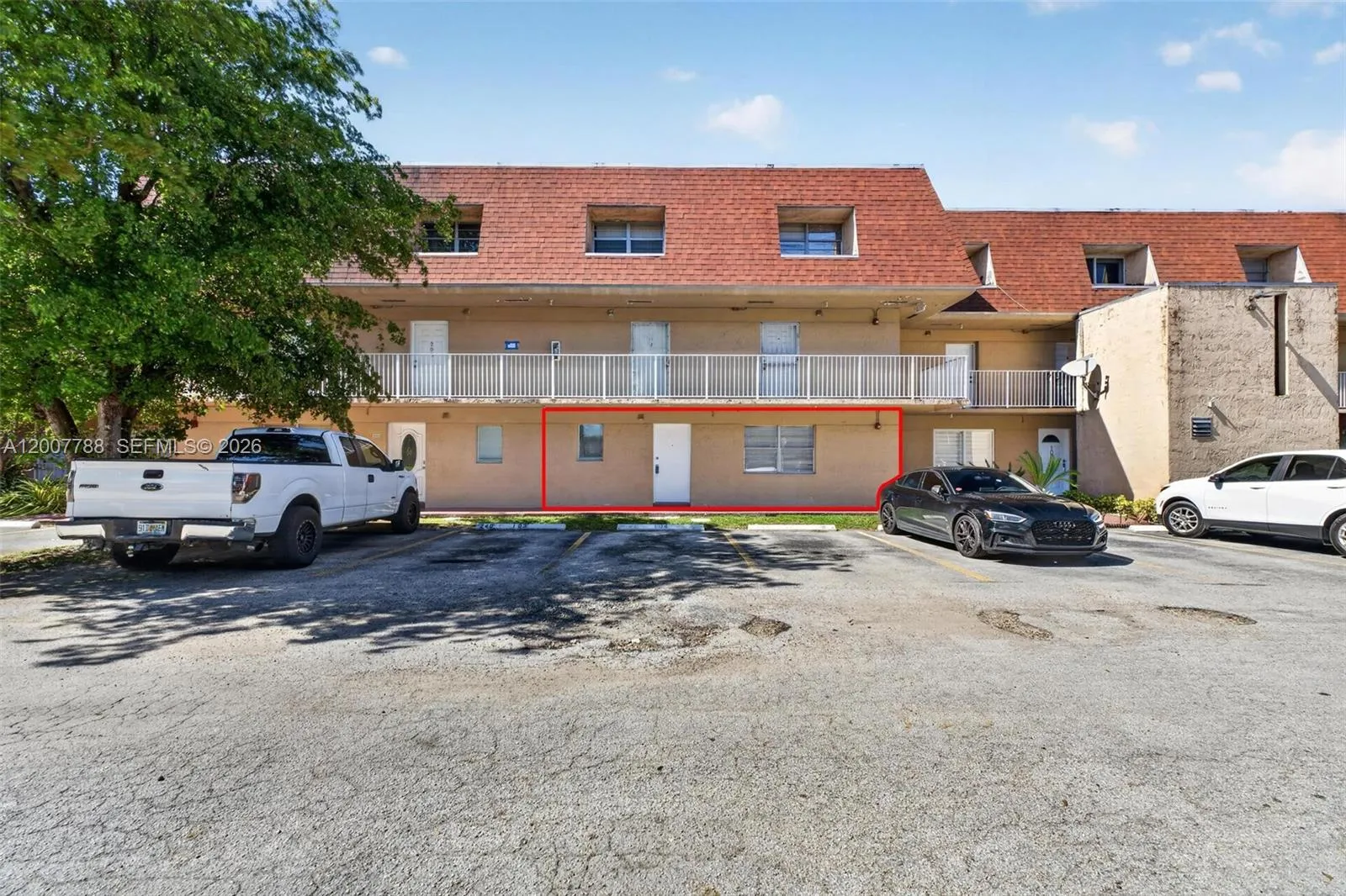 240 NW 107th Ave # 104, Miami FL 33172