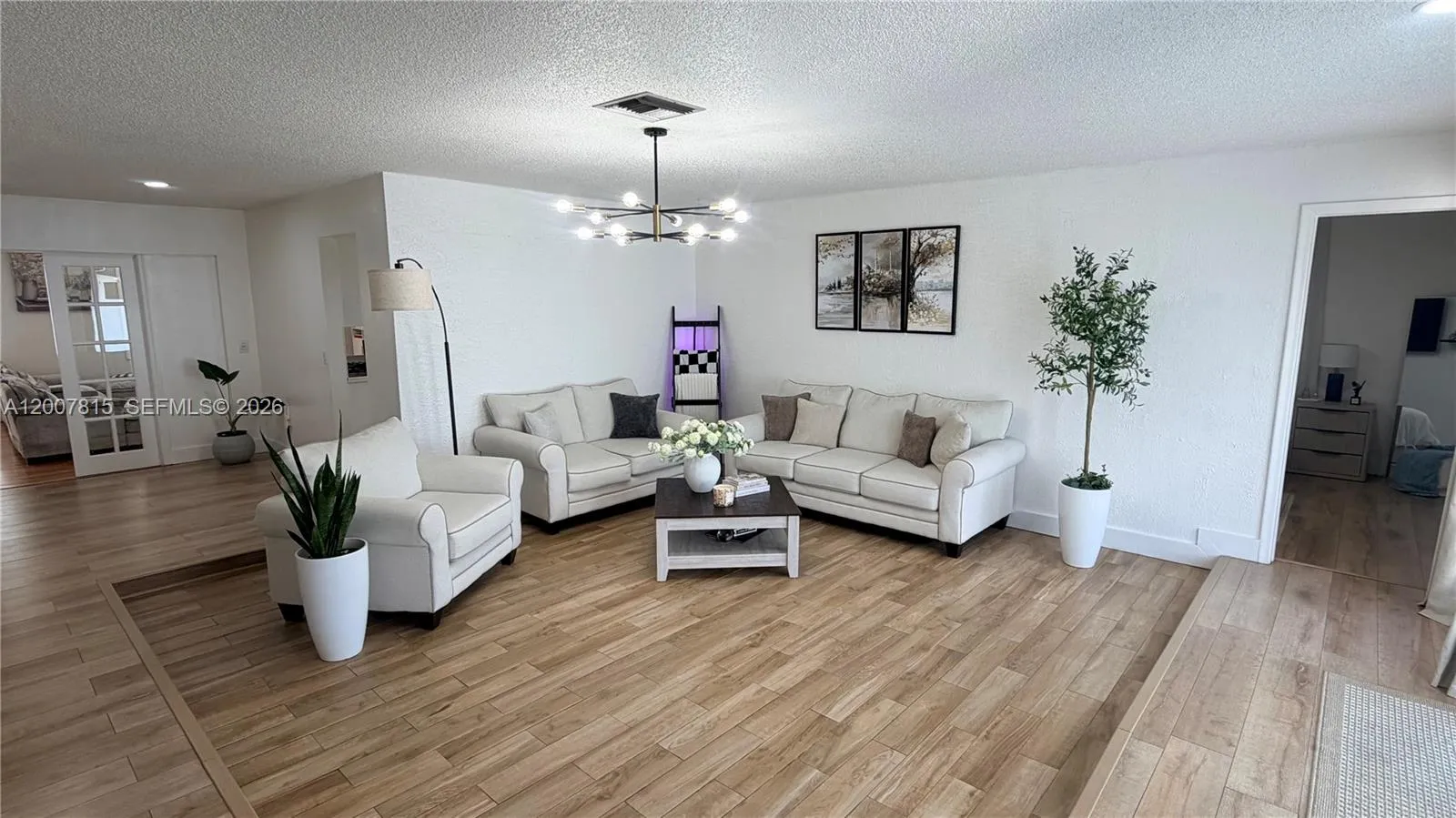 9431 NW NW 24th St, Sunrise FL 33322