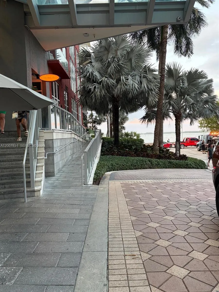 1155 Brickell Bay Dr # 1201, Miami FL 33131