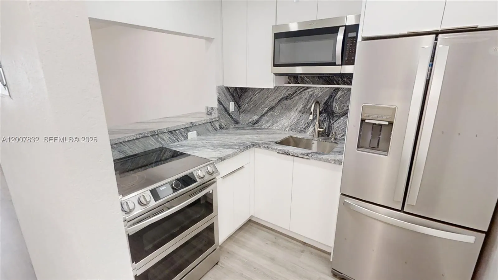 1441 Lincoln Rd # 309, Miami Beach FL 33139