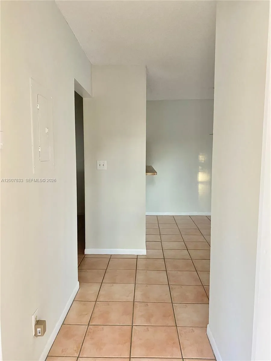 11251 SW 13th St # 201, Pembroke Pines FL 33025