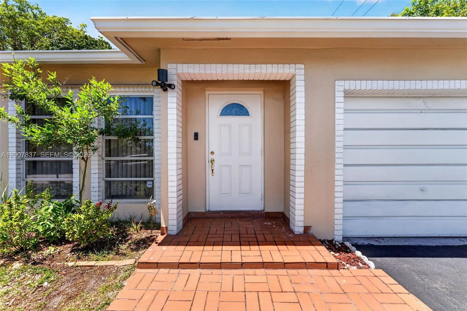 4921 NW 15th Ave, Deerfield Beach FL 33064