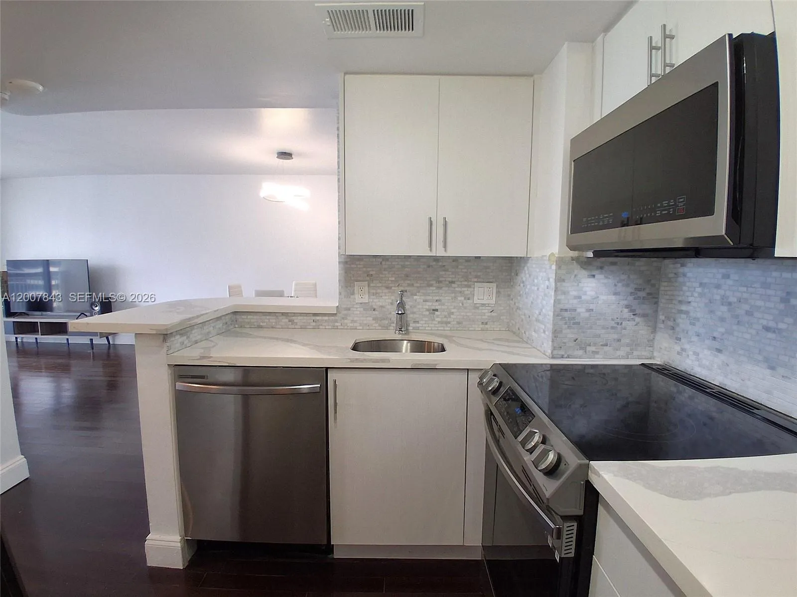 770 Claughton Island Dr # 2011, Miami FL 33131