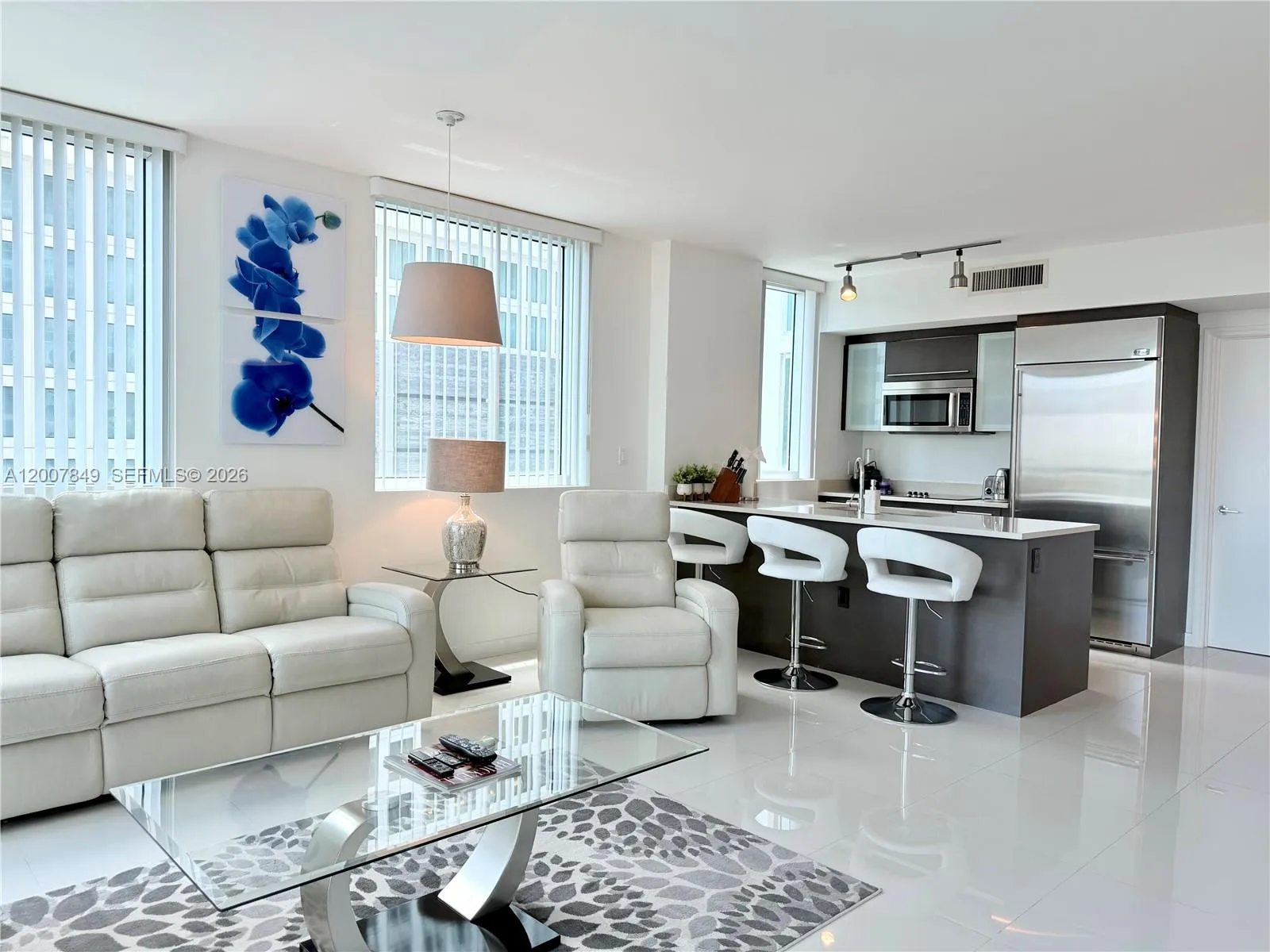 500 Brickell Ave # 802, Miami FL 33131