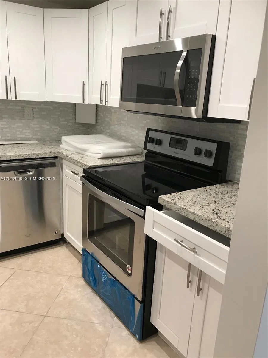 200 NE 178th Dr # 505, Sunny Isles Beach FL 33160