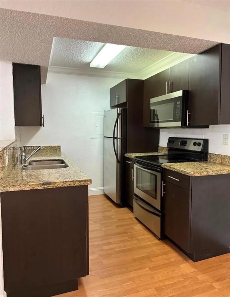 15570 SW 105th Ln # 1718, Miami FL 33196