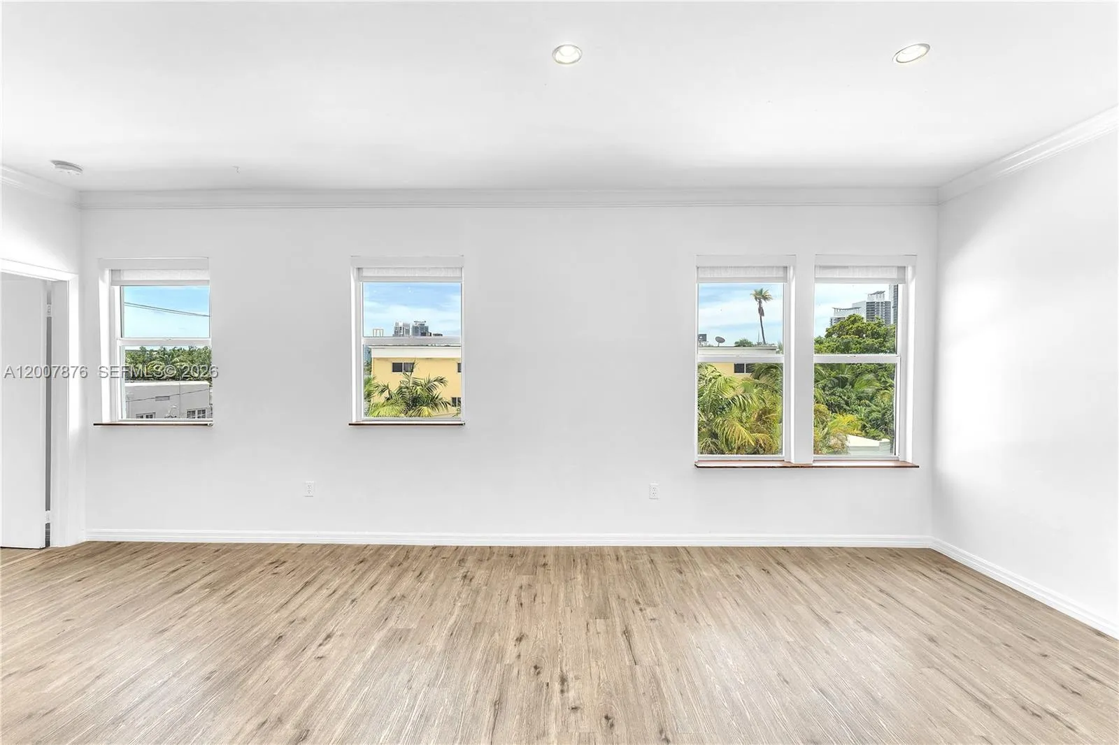 737 Jefferson Ave # 305, Miami Beach FL 33139