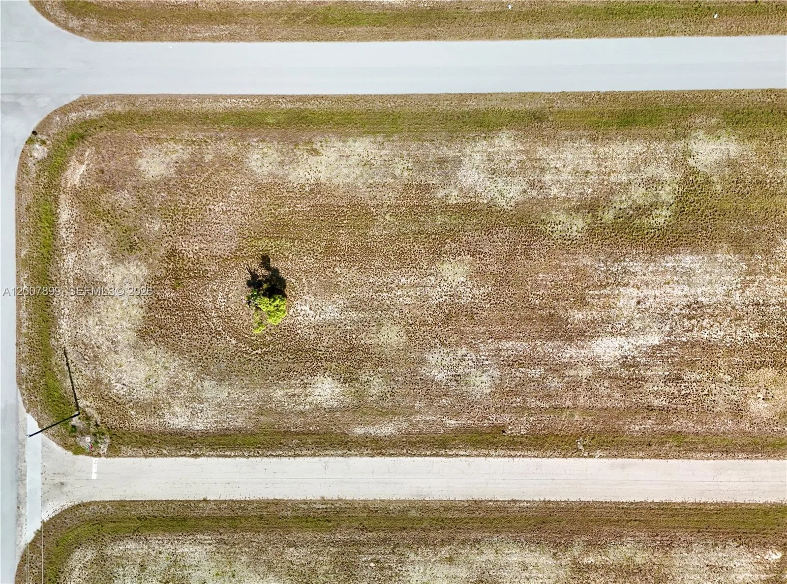 18 COCKATIEL WAY, Other City - In The State Of Florida FL 33946