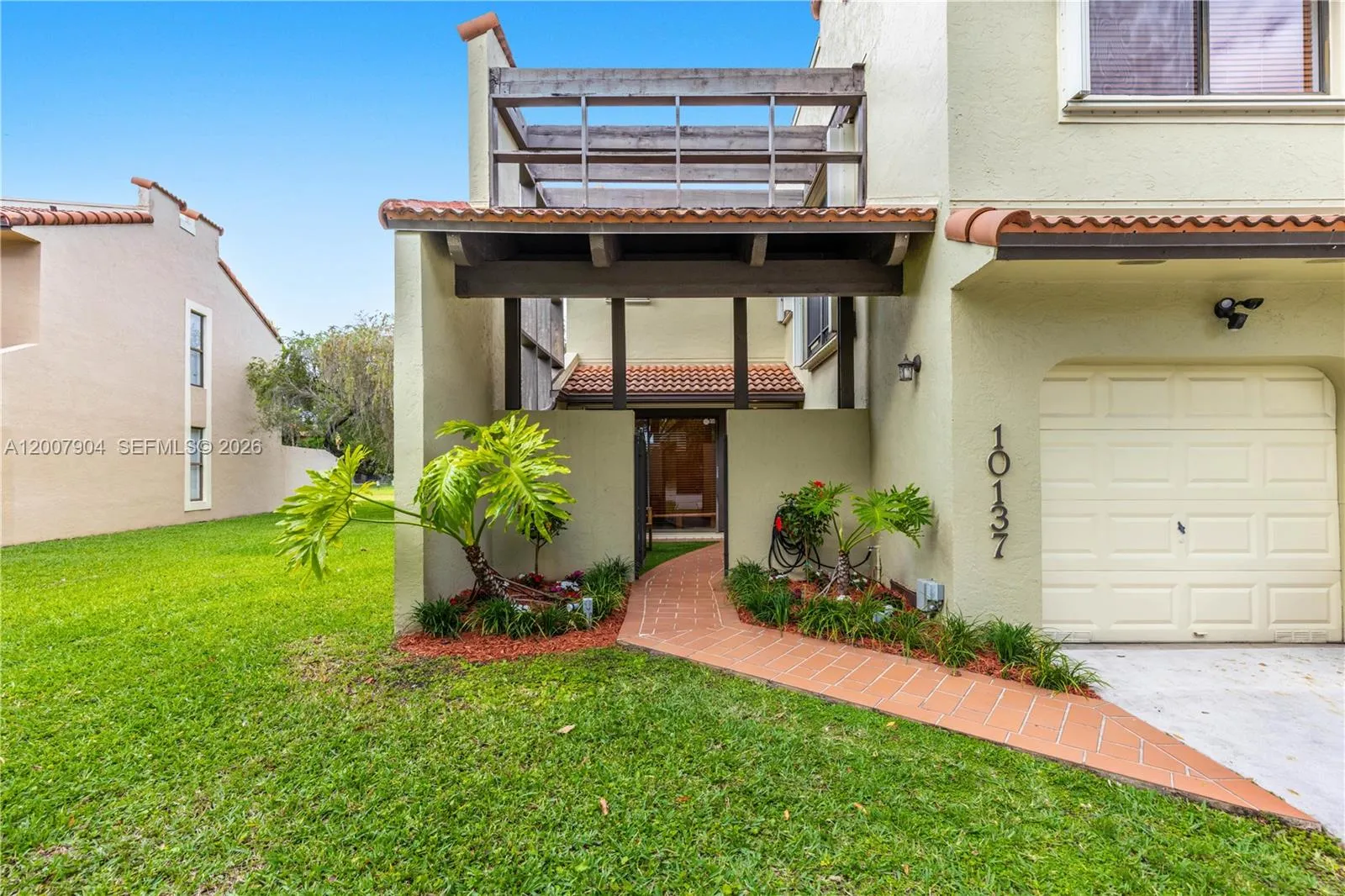 10137 Costa Del Sol Blvd # 57, Doral FL 33178