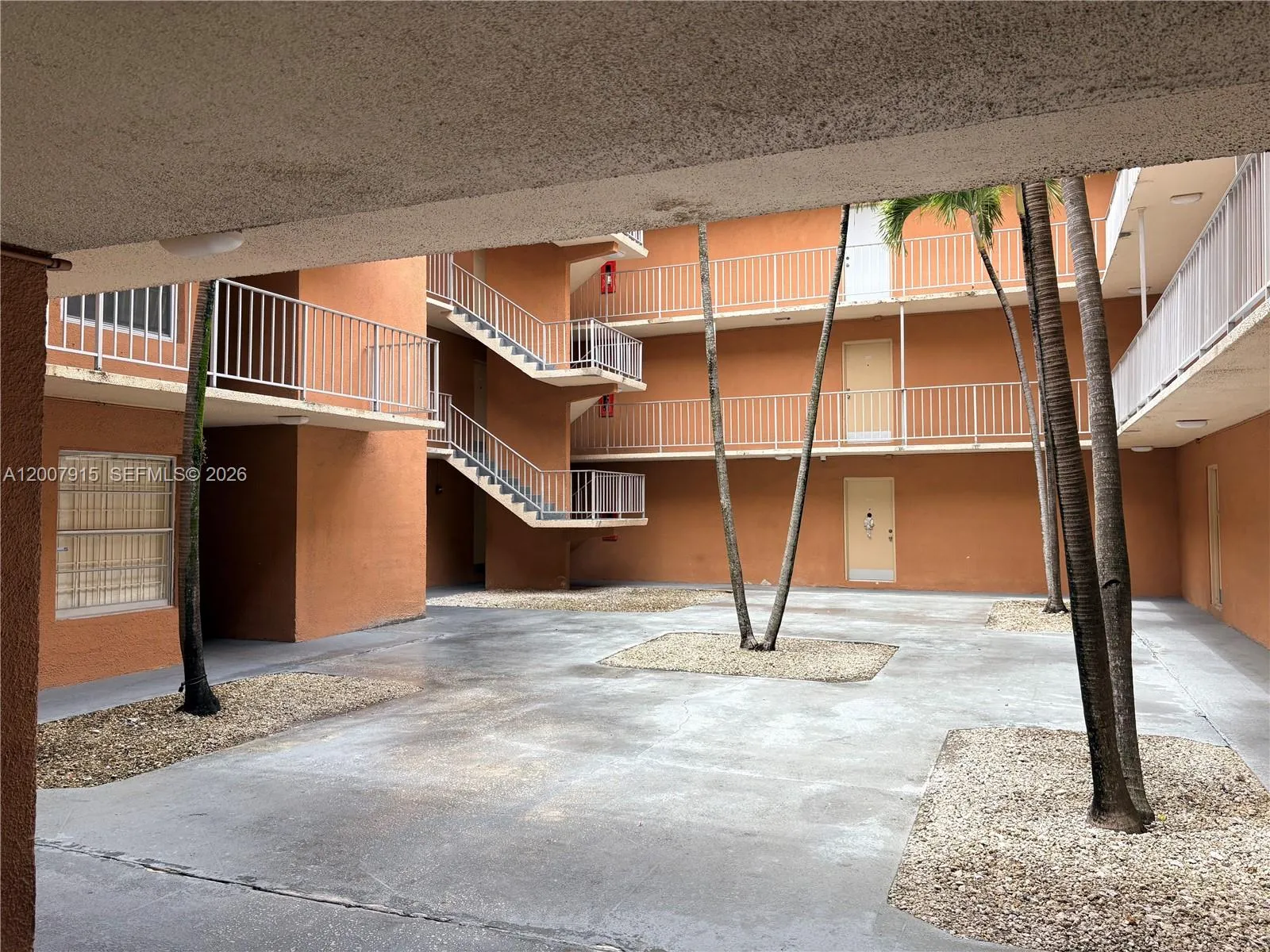 17600 NW 68th Ave # B2004, Hialeah FL 33015