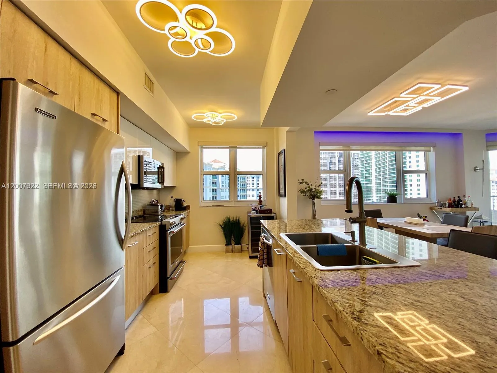 19900 E Country Club Dr # 1220, Aventura FL 33180