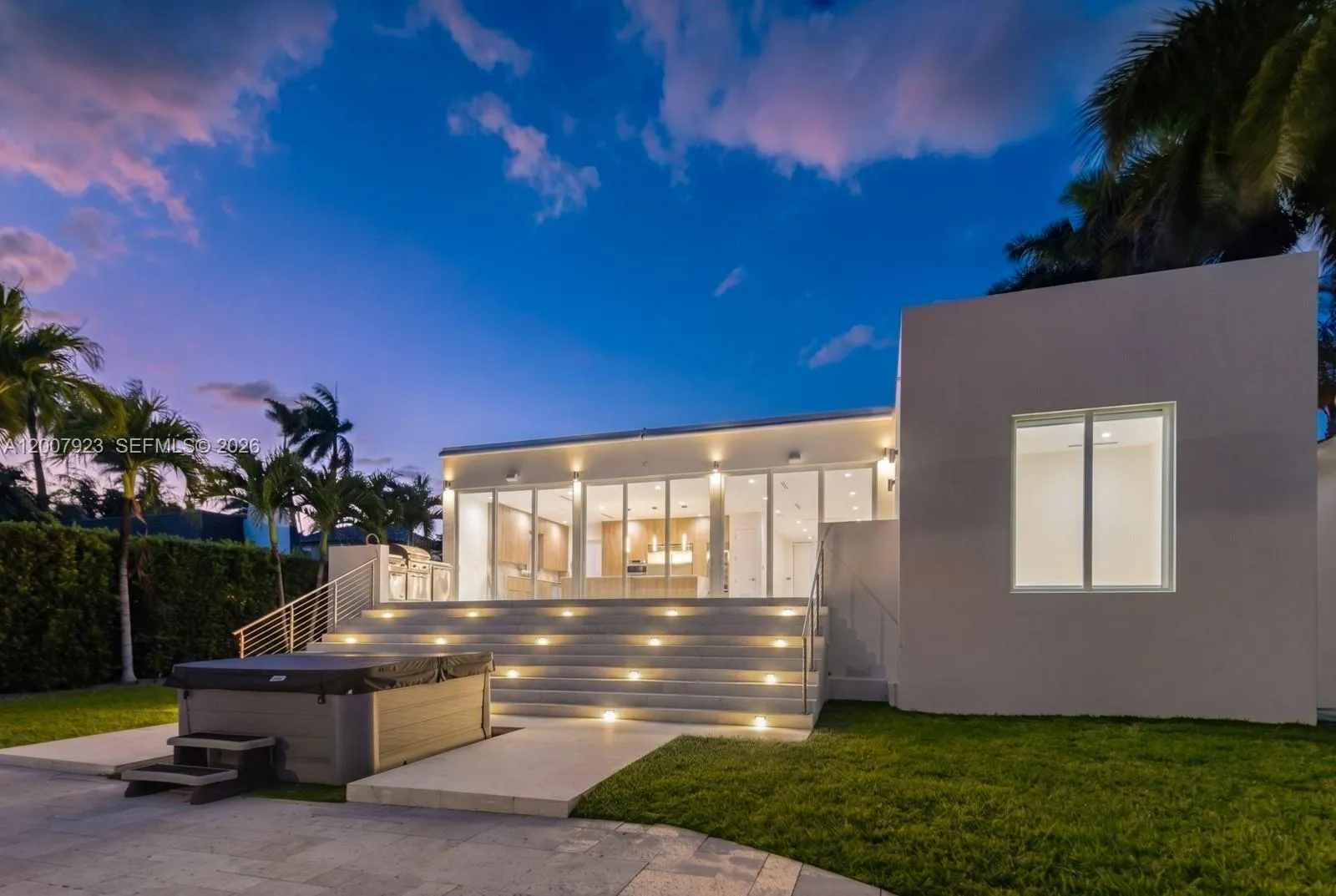 1090 NE 84th St, Miami FL 33138