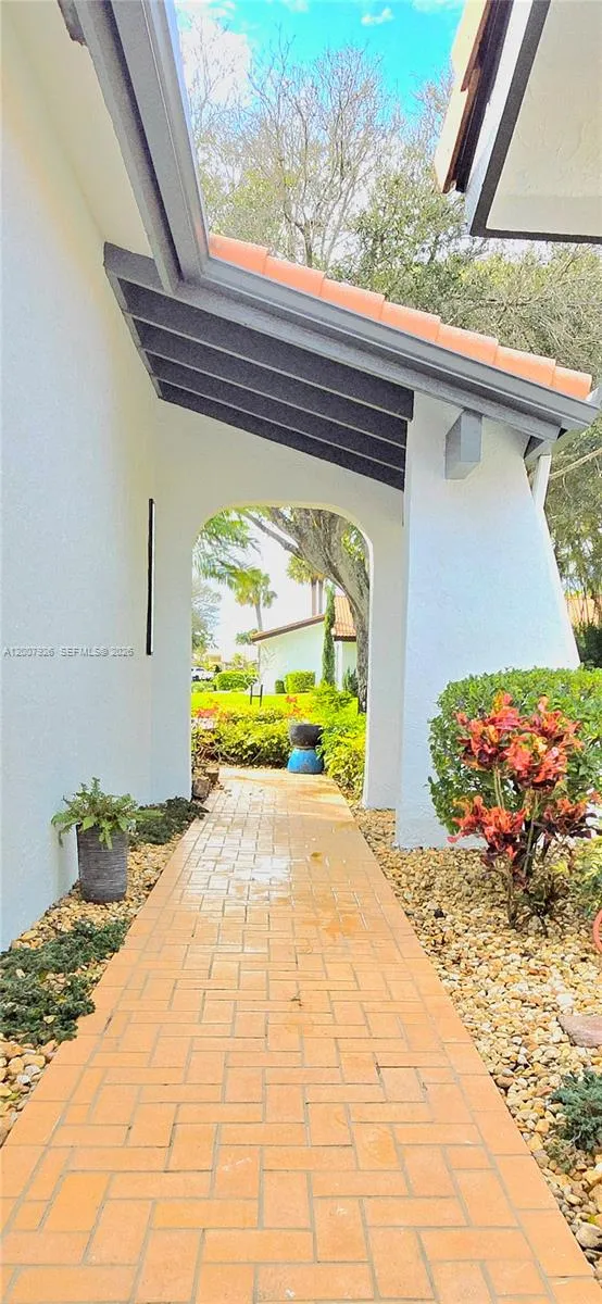 5551 Lakeview Mews Dr, Boynton Beach FL 33437