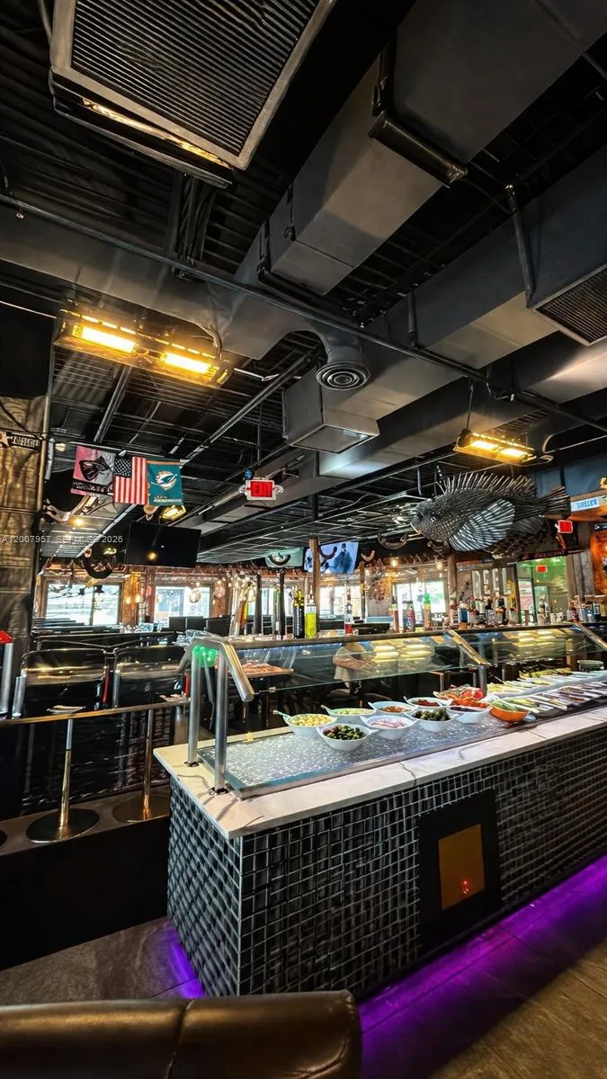 3887 W Hillsboro Blvd, Deerfield Beach FL 33442