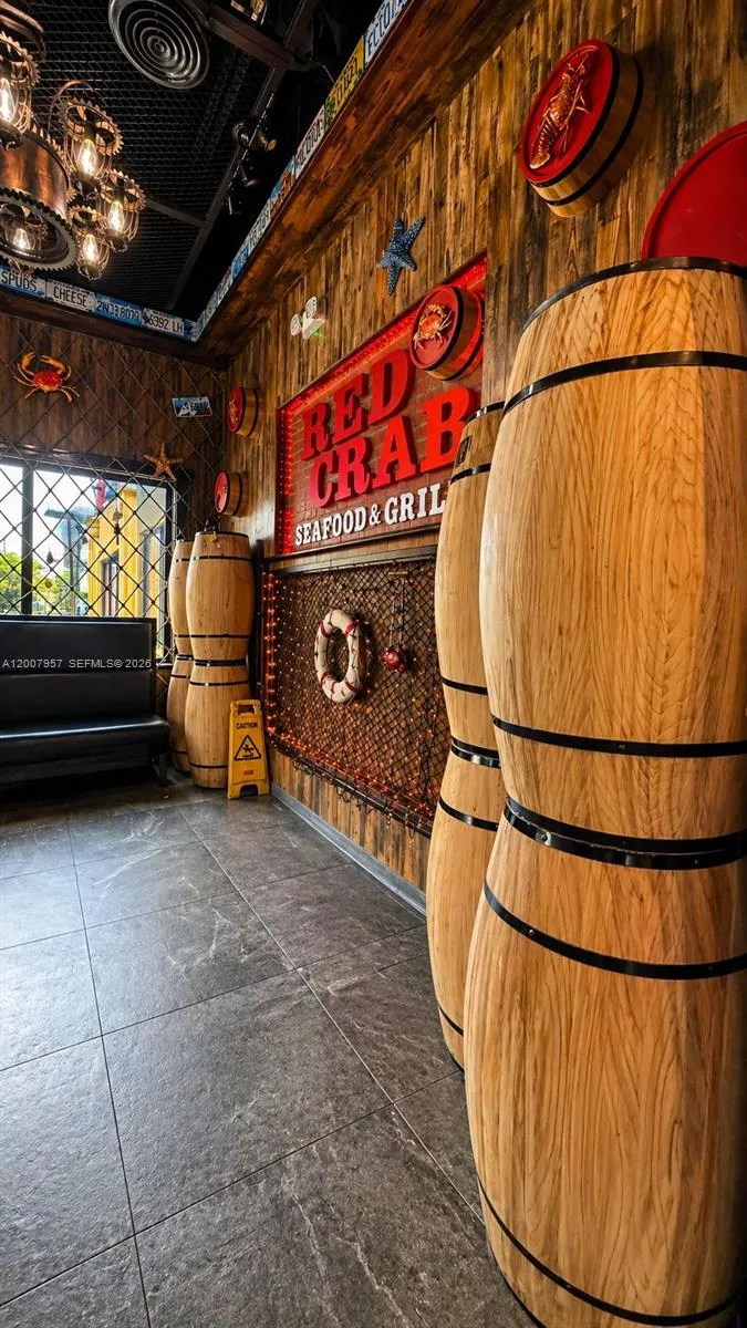 3887 W Hillsboro Blvd, Deerfield Beach FL 33442