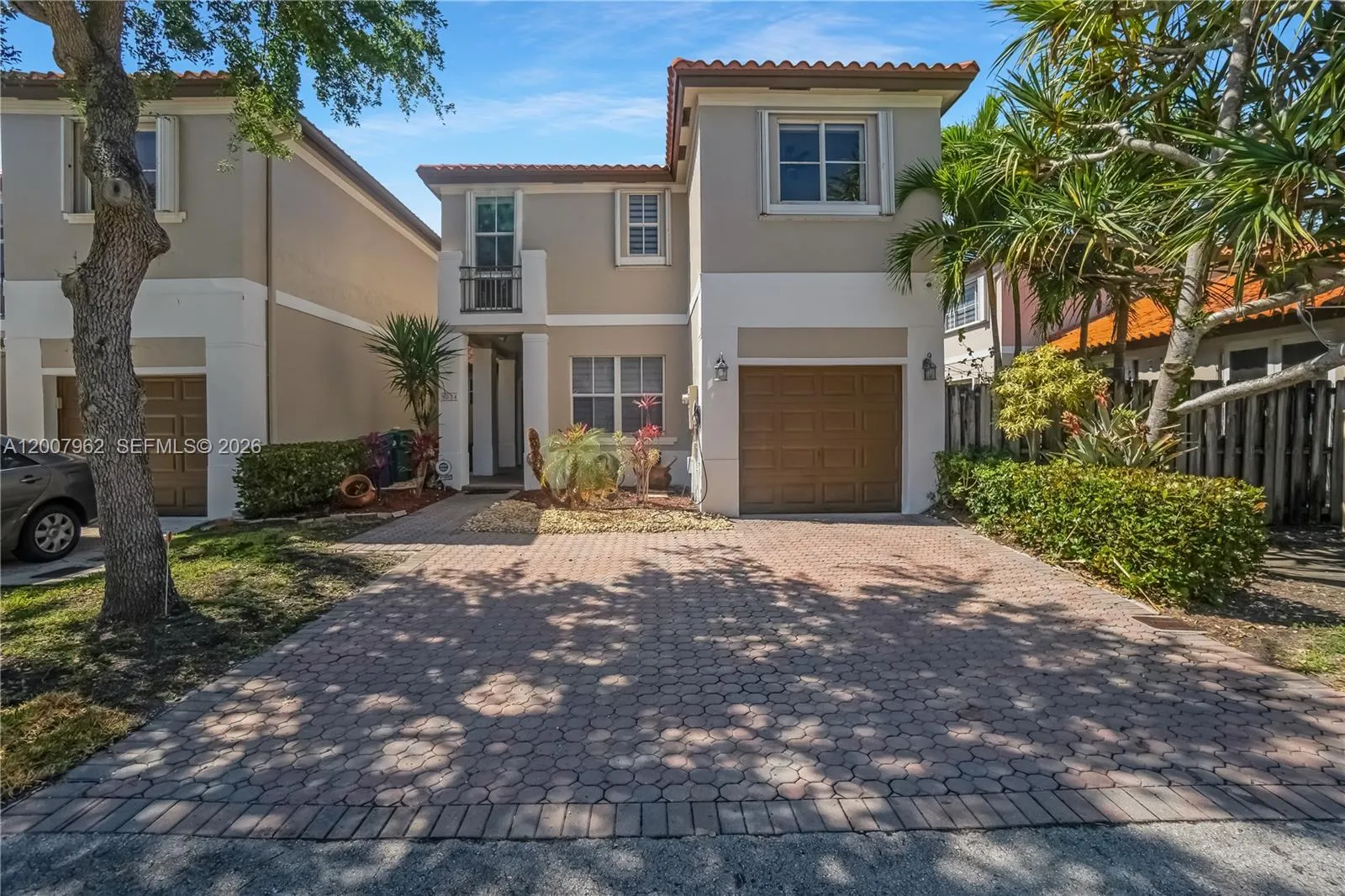 8334 NW 144th Ter, Miami Lakes FL 33016