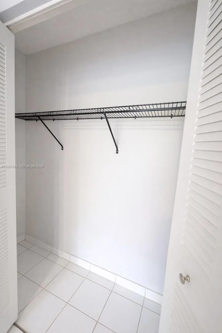 13870 SW 62nd St # 208, Miami FL 33183