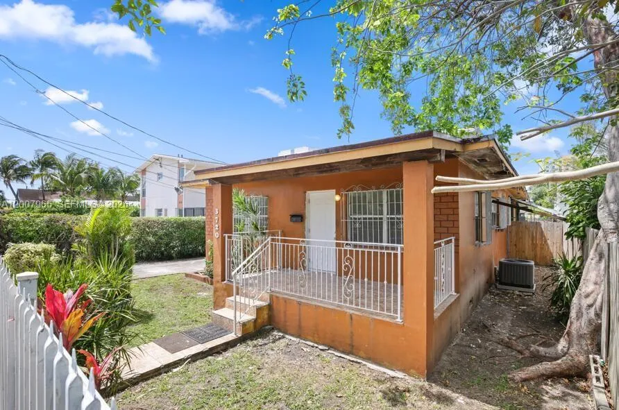 3720 NW 20th Ct # 0, Miami FL 33142